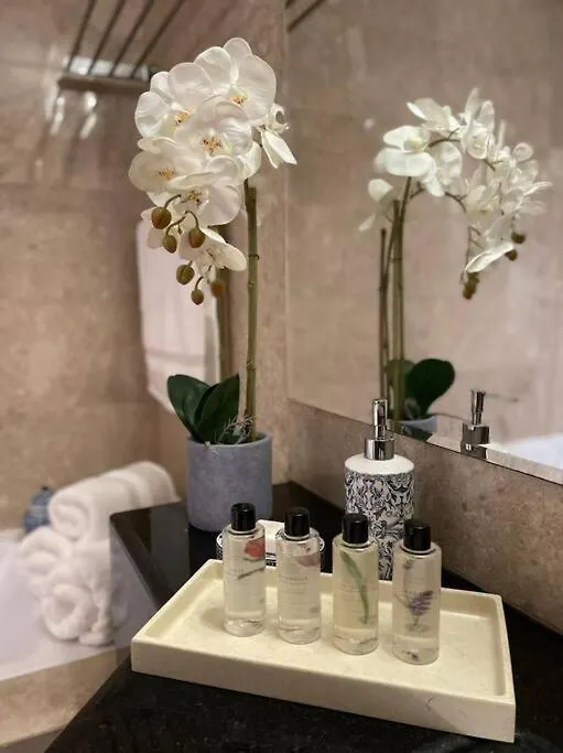 Luxury Apartment Abu Dhabi